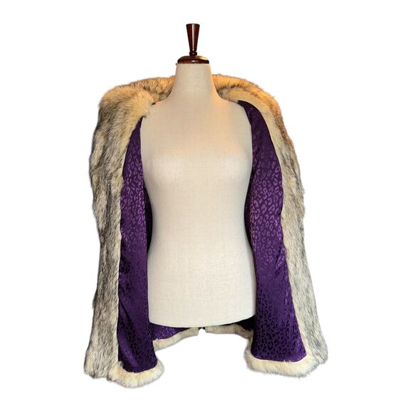 MINKPINK Faux Fur Coat | Medium | Leopard Lining | Hook Closure - Picture 6 of 11